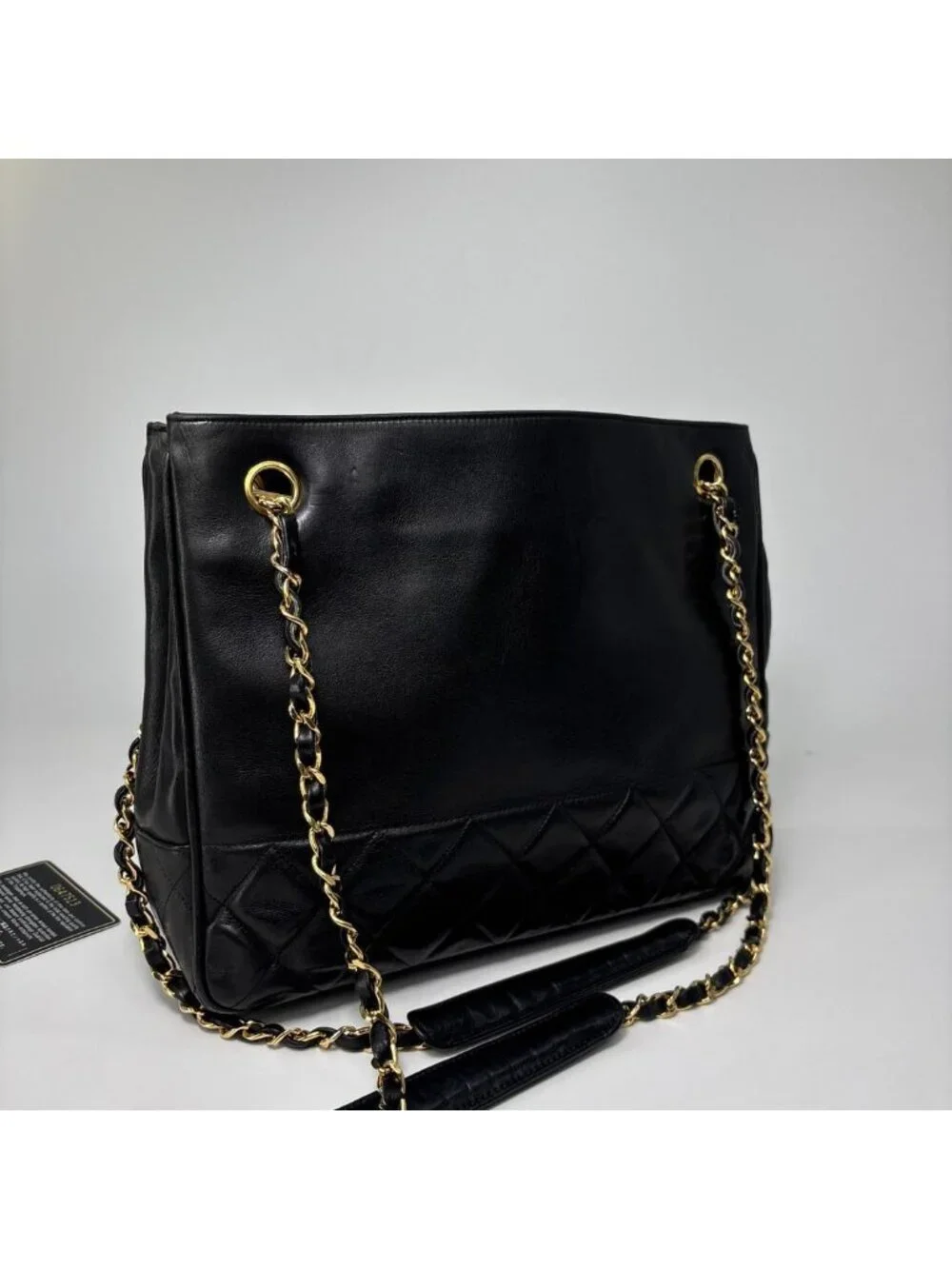 Chanel Lambskin Shoulder Bag Gold Black